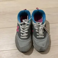 New Balance スニーカー グレー/ブルー/ピンク