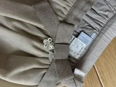 タルティーヌエショコラ　ゴールドスカート