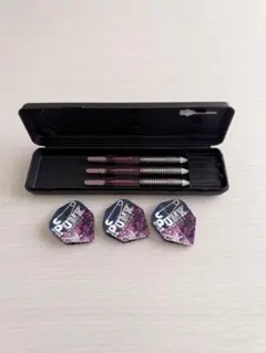 Harrows ダーツセット ピンク黒フライト