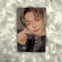 Item thumbnail for item 29caf698-5db7-4779-937d-15d9351db088