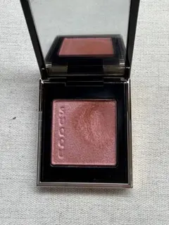 SUQQU スック　トーンタッチアイズ　18桃雫　単色アイシャドウ