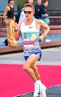 2025年最新】ナイキ エアロスイフト シングレットの人気アイテム