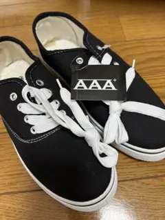 AAA+ スニーカーのサムネイル