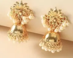 Item thumbnail for item 7fc8b3f4-3cf1-460b-9a6b-fdc8ba7c4ea4