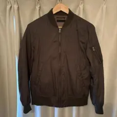 MA-1 フライトジャケット カーキ ユニクロ