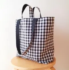 白黒ギンガムチェックとブラック帆布の大きな2wayトートバッグ