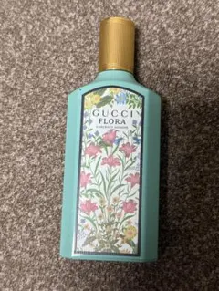 GUCCI FLORA Gorgeous Jasmine 香水のサムネイル