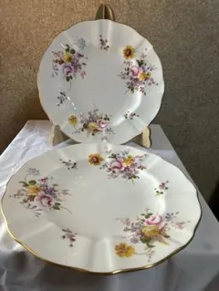 激レア ロイヤルクラウンダービー エイビスレッド 2段ケーキスタンド