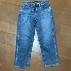 Item thumbnail for item 28d0f3d9-fc2b-4270-9ca4-7355f6259a6d