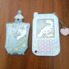 シナモロール　アクリルスタンド2個セット