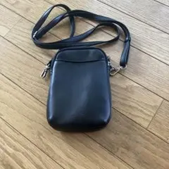 MONO COMME CA ブラックレザーショルダーバッグ