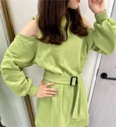 INGNI ベルト付き ショルダーカットパーカーワンピース