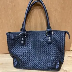 ジャック・ゴム 一枚革トートA4 肩掛け可 美品 - メルカリ
