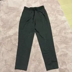 【ZARA】ヘリンボーン　テーパードパンツのサムネイル