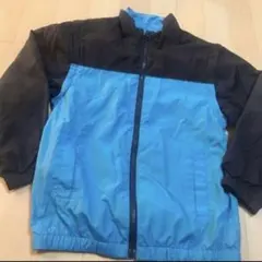 パーカー　2way 長袖　130サイズ　裏起毛　ベストにも　上着　ジャンバー