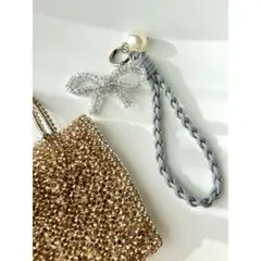 ＼NEW／リボン　キーホルダー　チャーム　パラコード　パール　アンテプリマ風