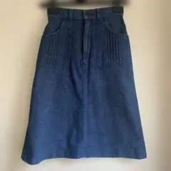 【レナウン】デニム Aラインスカート フロントポケット付きのサムネイル