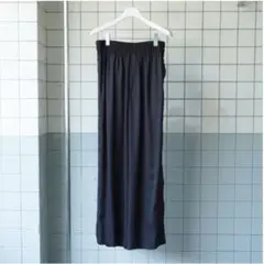【匿名配送】awasa シルクサイドスナップトラックパンツ