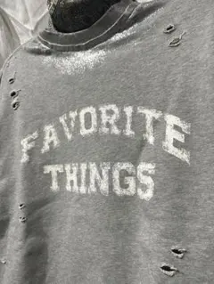 お洒落　シルバーグレー ヴィンテージ風 ダメージスウェット