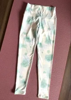 Item thumbnail for item 78998e0d-8dc7-4c3a-83f2-f683c5ec277e