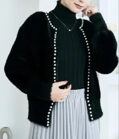 新品 シャギーニットカーディガン パール ZARA emmi SCOTCLUB