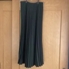 ダークグリーン プリーツスカート サイズ38