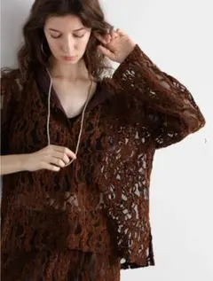 新品未使用タグ付【Ample】モールレースキーネックブラウス♡ブラウン9号のサムネイル