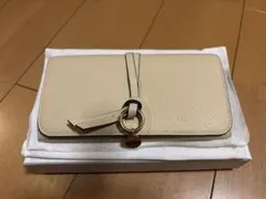 新古品Chloeフラップ長財布スイートベージュのサムネイル