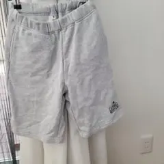 UNIQLO グレー ハーフパンツ 150サイズ