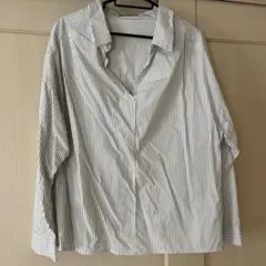 Bershka ストライプ柄 長袖シャツ Mサイズ