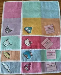サンリオキャラクター　刺繍ハンカチタオル　8枚セット