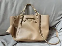 Samantha Vega ベージュ レザー ショルダーバッグ