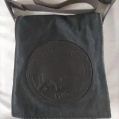 Item thumbnail for item 0658a34c-057f-4d67-999f-fef303850d1a