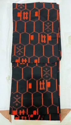 ウール着物・羽織　黒字に赤亀甲柄　アンサンブル　MLサイズ