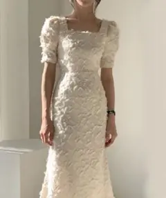 Ritomo De Ricco 袖付きスクエアネック美ラインドレス