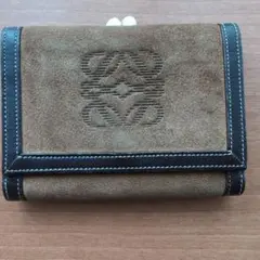 LOEWE ロエベ 三つ折り財布 スエード レザーのサムネイル