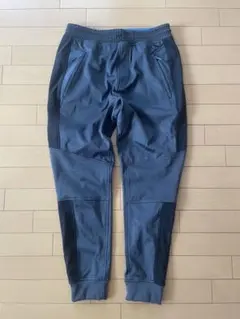 Item thumbnail for item f18d5244-3c7f-4c8b-b875-8eda952f941c