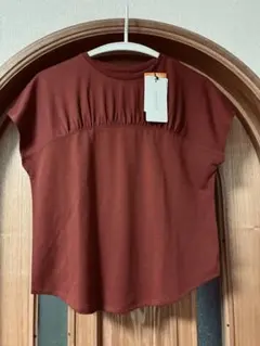 本日❗️DANSKIN GATHERED FRENCH TEE M ラストレッドのサムネイル
