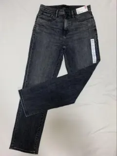 ユニクロ　スリムストレートハイライズジーンズ