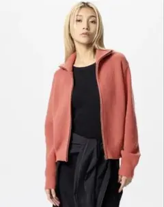 UNIQLO フルジップカーディガン