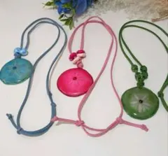 海からのプレゼントお花の貝殻ネックレス