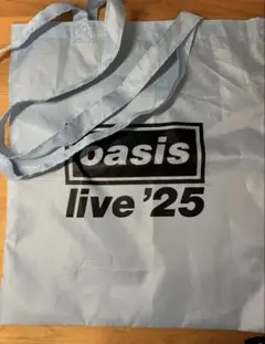oasis live '25 バッグ グッズ ブルートート - メルカリ