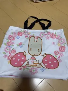 Item thumbnail for item d7c9c203-756f-44e7-8f36-f8c725c01804