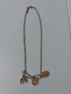 evris シルバーネックレスのサムネイル