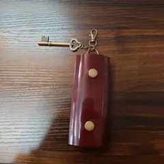 レザークラフト　キーケース　本革　エナメル