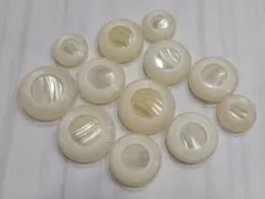 ボタンまとめ売り47(ホワイトシェル調)