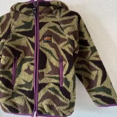 迷彩柄　中綿入り　ボアジャケット　リバーシブル　130