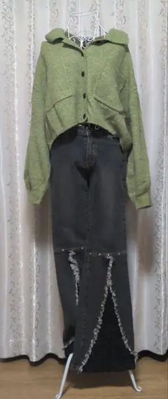 Item thumbnail for item 17a31eaa-f1a0-4470-809e-af3f7e5511bf