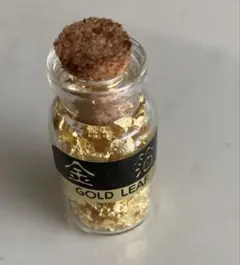 金箔　GOLD LEAF 瓶入り