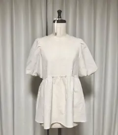 ロペピクニック　バルーンペプラムブラウス